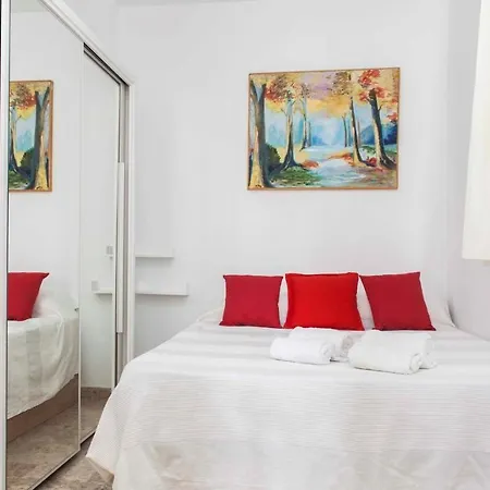 Atico Sol Apartment *